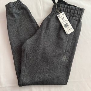 NWT Mens Adidas Jogger